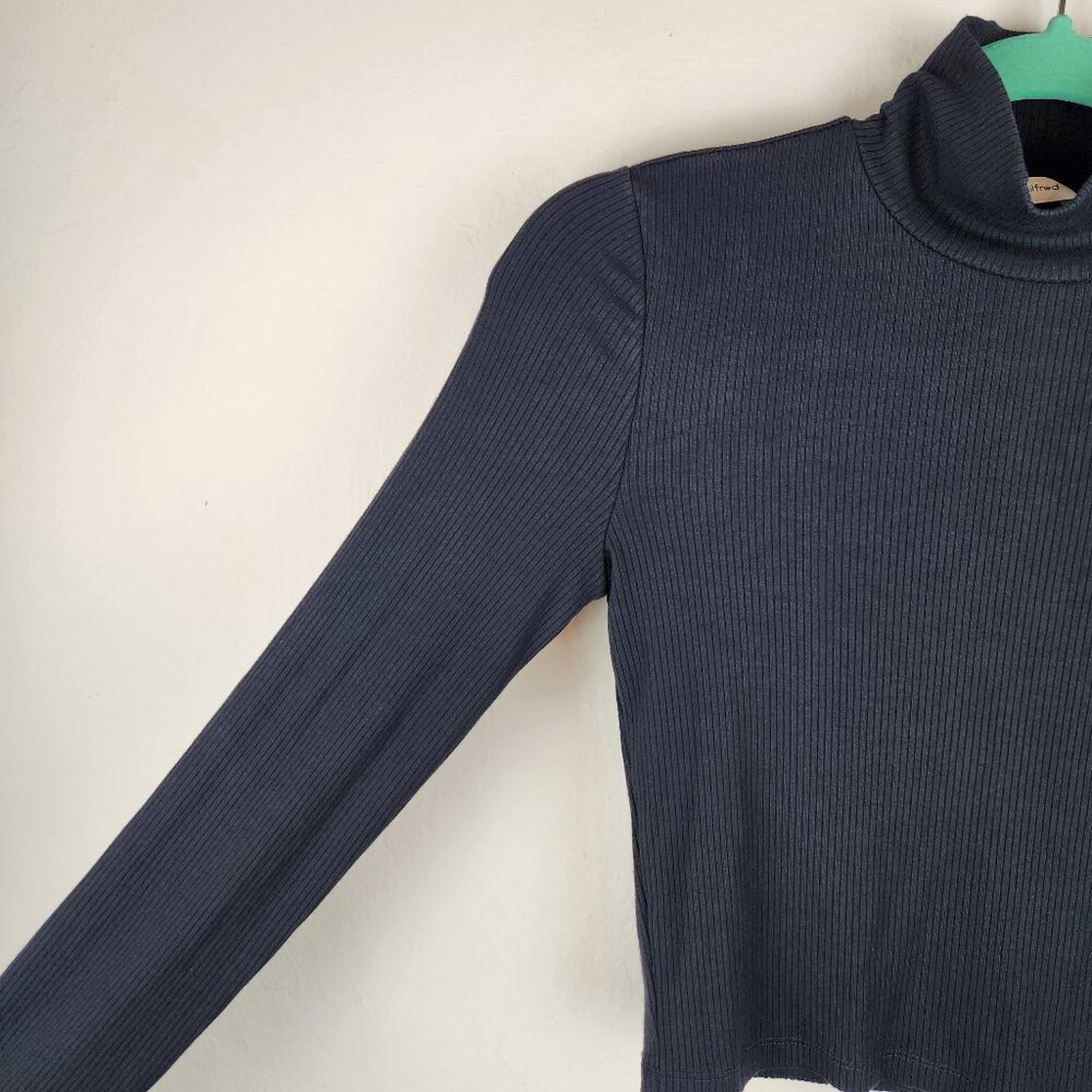 Aritzia Wilfred Only Waist Ribbed Turtleneck Long Sleeve Crop Top Black sz S - Picture 5 of 9